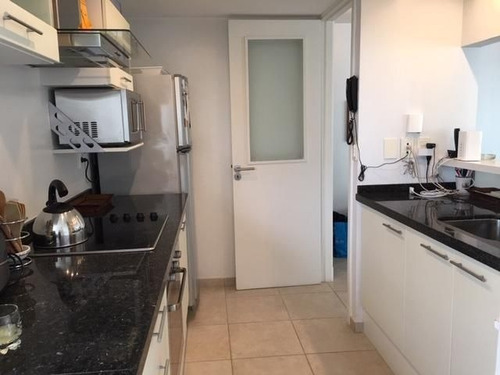 Venta De Apartamento 3 Dormitorios En Playa Brava,