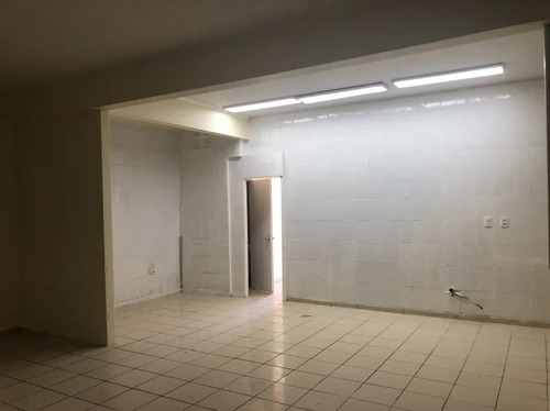 Local Esquina Manuel Rodriguez Con Carmen Luisa Correa Maipu