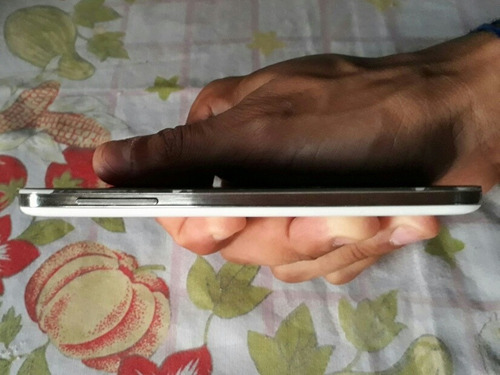 Galaxy S4 16gb 2gb Ram Muito Bem Conservado. Relíquia