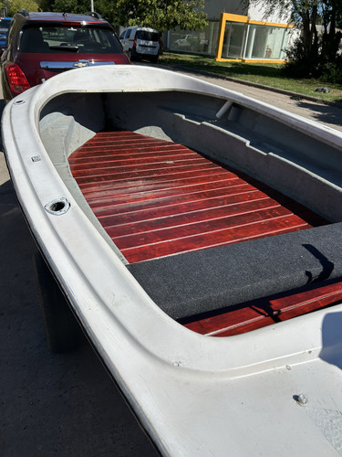 Bote Pescador Con Motor
