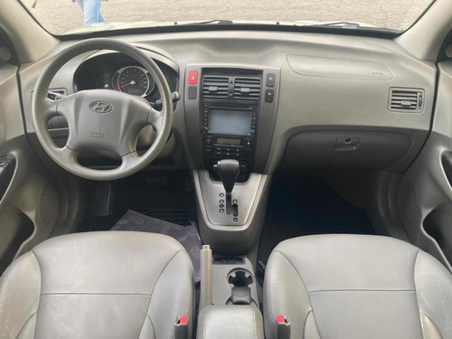 Imagem 2 de 6 de Hyundai Tucson 2014 2.0 Gls 4x2 Flex Aut. 5p