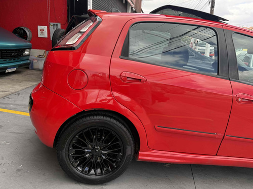 Fiat Punto 1.8 SPORTING 16V FLEX 4P MANUAL