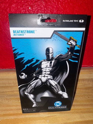 Mcfarlane Gold Label Dc Multiverse Deathstroke Figura (Usado)