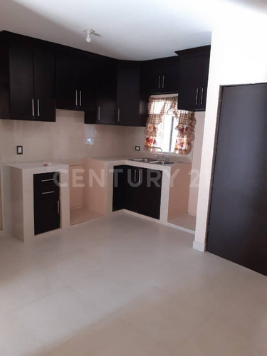 Imagen 3 de 13 de Se Renta Casa En Col. Casa Blanca
