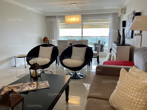 Le Jardin Punta Del Este, Apartamento De Tres Dormitorios En Venta -ref:25117