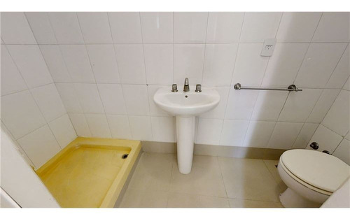 Venta 3 Amb C/dep Y Cochera Chateau Puerto Madero