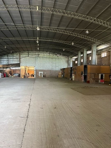 Imagen 15 de 18 de Galpones Industriales En Venta Sobre Ruta 16 Km 20,8