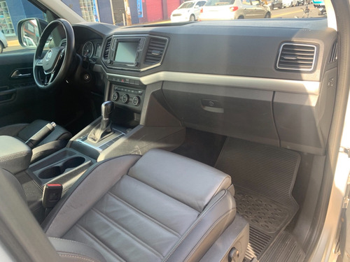 Imagem 9 de 15 de Volkswagen Amarok Highline 3.0 V6 Prata 2019