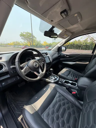 Nissan Frontier 2022 Versión: Platinum Le
