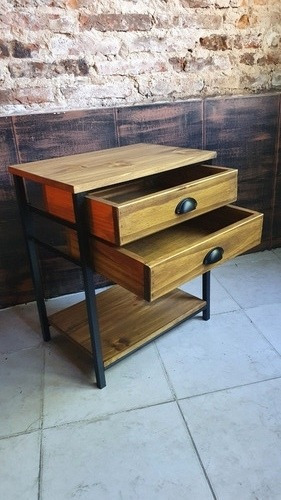 Imagen 3 de 6 de Mesa De Luz Industrial Con 2 Cajones Madera Maciza Hierro