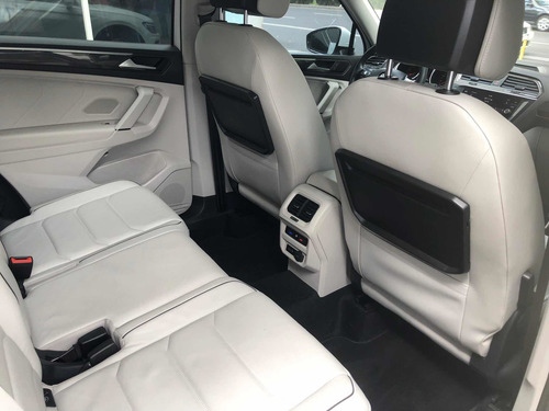 Imagen 10 de 15 de Volkswagen Tiguan 2019 2.0 Highline At