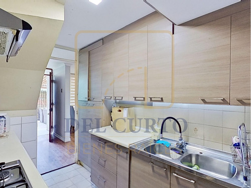 Casa Remodelada En Barrio Residencial 4d | 3b