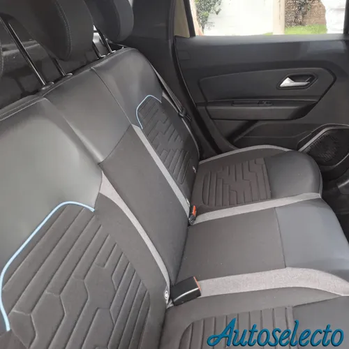 Renault Duster 1.3 Intense Cvt