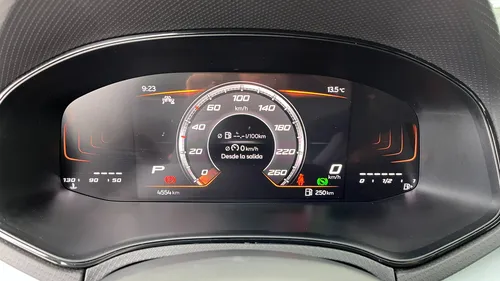 Seat Arona REFERENCE