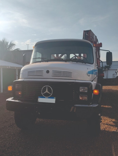 Imagem 2 de 8 de Caminhão Mb Truck - Mod. 2220 - Munck Hg Mod. 12.500 - 2875