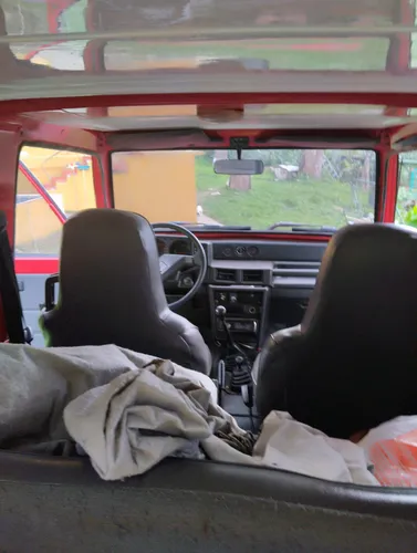 Vehículo En Perfecto Estado 4x4 Con Bajo Todo Le Funciona