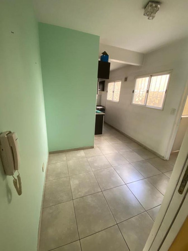 Imagen 15 de 30 de Venta. P. Centenario. Sarmiento 4600. Dpto 3 Ambientes Con Balcon Terraza. Patio. Sauna. Hidromasaje. Terraza Con Parrilla. Lavadero. C Ochera Fija Descubierta.opcional