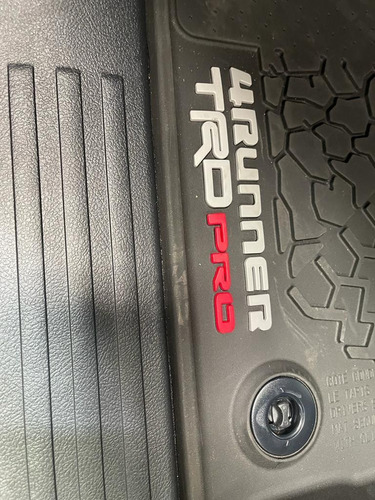 Imagen 10 de 12 de Toyota 4runner Trd Pro