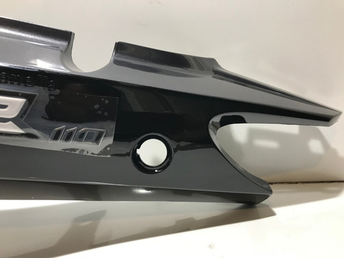 Imagen 2 de 6 de Tapa Lateral Bateria Negro Zanella Due 2016 (mt62180)