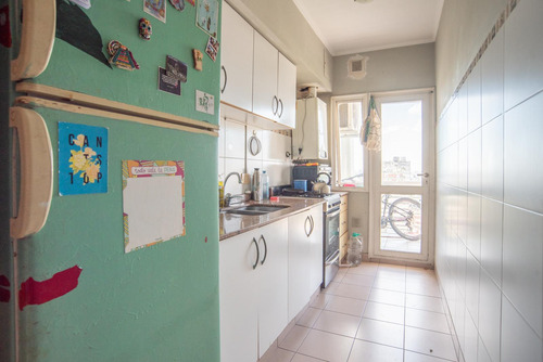 Venta Departamento 3 Amb. Con Balcón Y Terraza Propia En Flores - Amenities