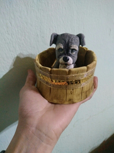 Perritos De Porcelana Fría. Galgos... O La Raza Que Quieras