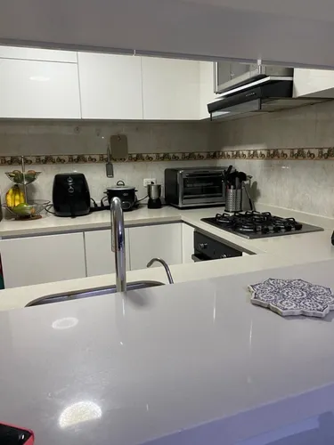 Casa En Venta En Los Cedros. Cod V7204
