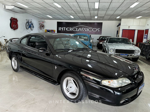 Ford Mustang 3.8 V6 Gasolina 2p Manual