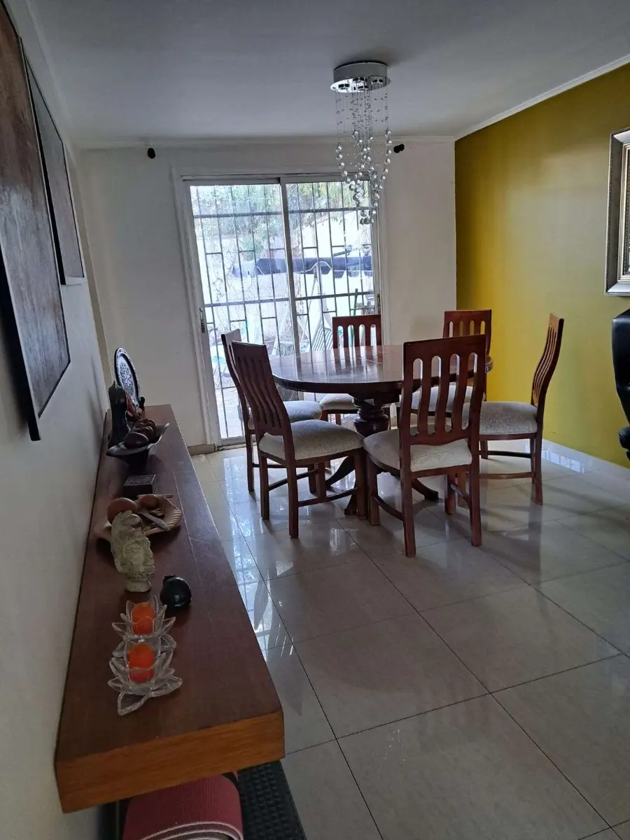 Imagen 2 de 27 de Haz De Esta Casa En La Reina Tu Nuevo Hogar