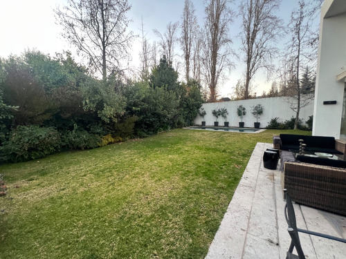 Exquisita Casa Mediterránea A Pasos De Colegios Mt, E Y Sc
