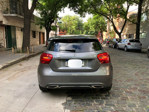 Imagen 4 de 10 de Mercedes Benz A200 Urban ¡impecable, Con Cámara + Car Play!