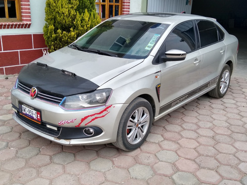 Volkswagen Vento 1.6 Highline At