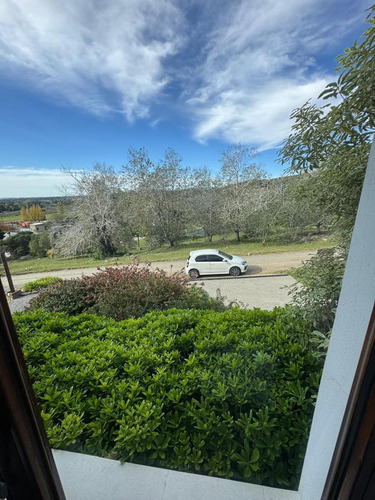 Casa En Venta - 3 Dormitorios 3 Baños - Tandil