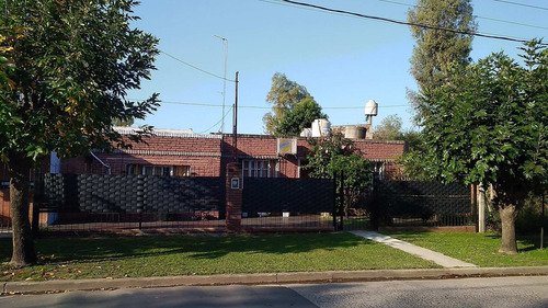 Casa En Venta Ubicado En Benavidez, Zona Norte