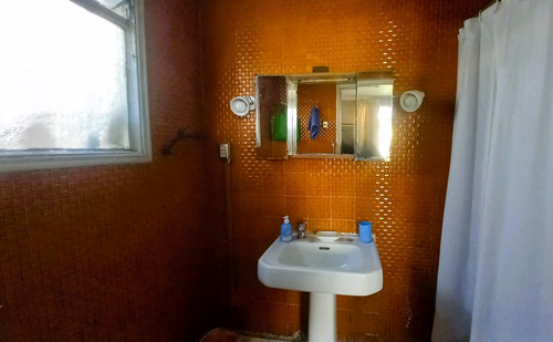Casa Tradicional En Barrio Residencial De Suárez Mujica