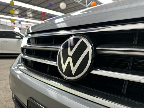 Volkswagen Tiguan 5p R-Line L4/2.0/T Aut