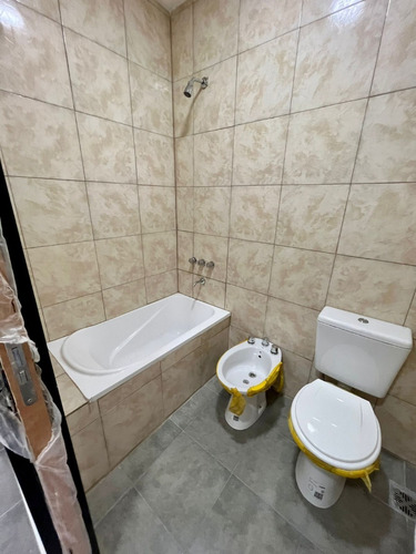 Imagen 9 de 29 de Duplex Dos Dormitorios
