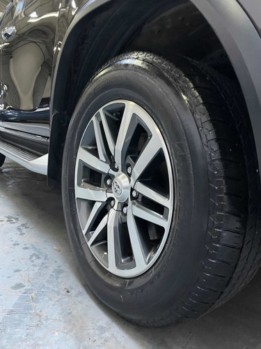 Imagen 11 de 11 de Toyota Sw4 2018 2.8 Srx 177cv 4x4 7as