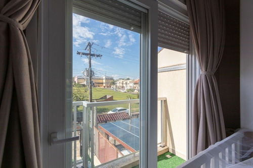 Casa Em Hípica Com 2 Dormitórios - Lu432415