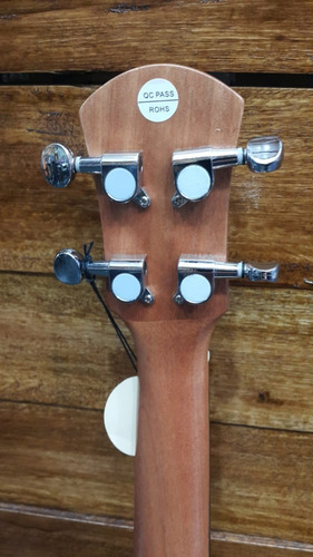 Ukelele Concierto Kc60 Kanele C/ Funda Spruce Cuotas