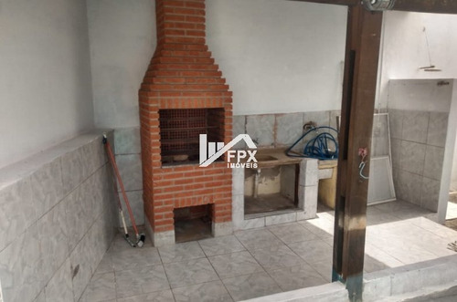 Imagem 8 de 11 de Linda Casa De Lote Inteiro Com Piscina Lado Praia