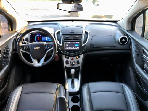 Imagem 7 de 8 de Ltz 1.8 At