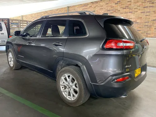 Jeep Cherokee 3.2 Longitude