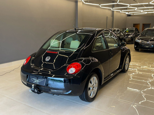 Volkswagen New Beetle 2.0 3p Automática