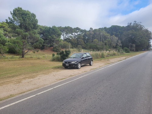 Chevrolet Corsa 1.6 Classic Super Pkele