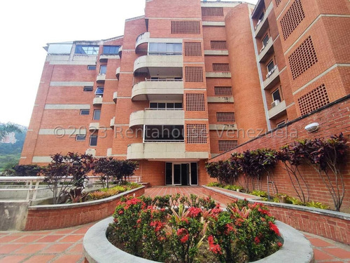 Apartamento En Venta En Lomas Del Sol 24-10865 Yf