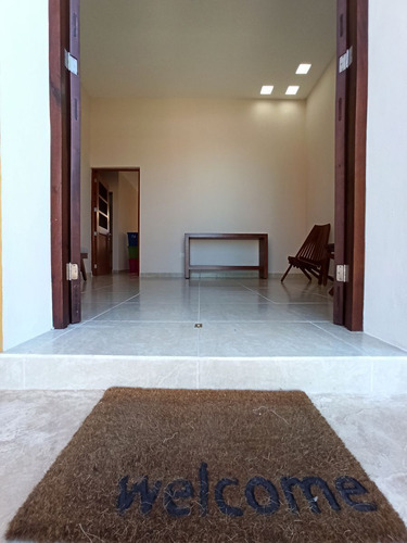 Venta De Casa De Un Piso, Remodelada En Baspul, 4 Recámaras