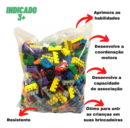 Blocos de montar para estimular a coordenação motora e o