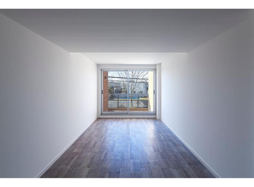 Duplex De 2 Dormis Con Cochera En Condo Tierra Nueva