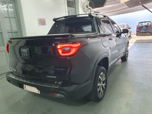 Fiat Toro 1.8 170 E-torq Evo Freedom At6