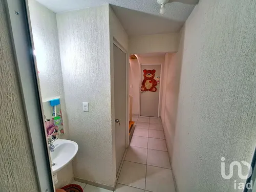 Venta Casa 4 Ambientes Bosques De Chapultepec